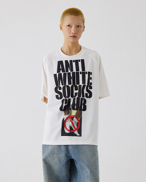 CONP Anti white socks club T-Shir (화이트)